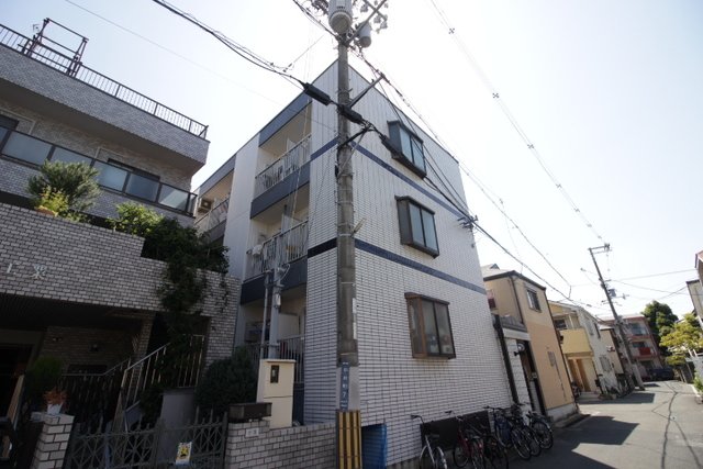 メゾンルミナス