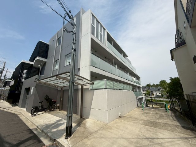 吹田市尺谷の賃貸マンション