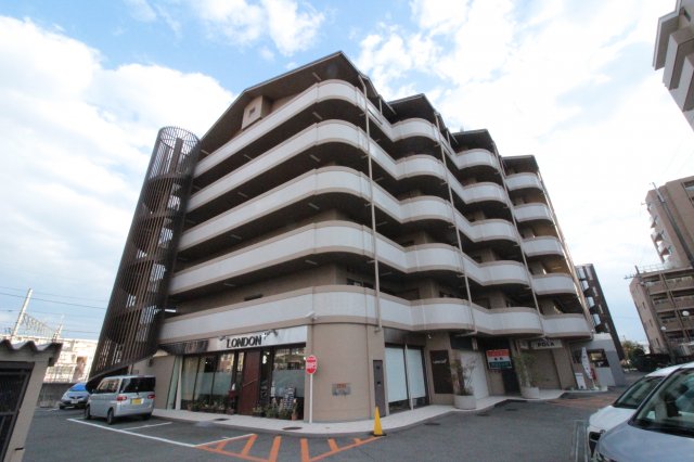 レジオン小島