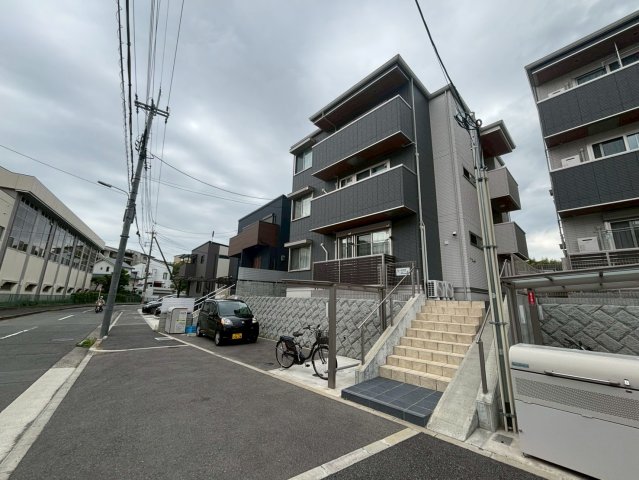 吹田市山田西３丁目の賃貸アパート