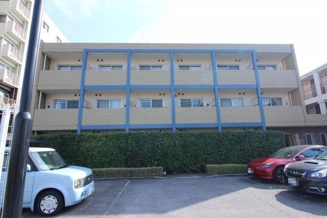 茨木市東奈良３丁目の賃貸マンション