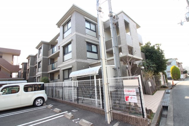 茨木市耳原１丁目の賃貸マンション