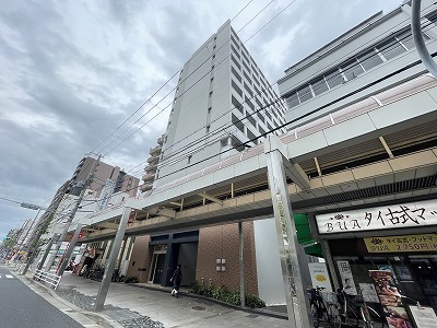 ラ･ウェゾン湊川公園