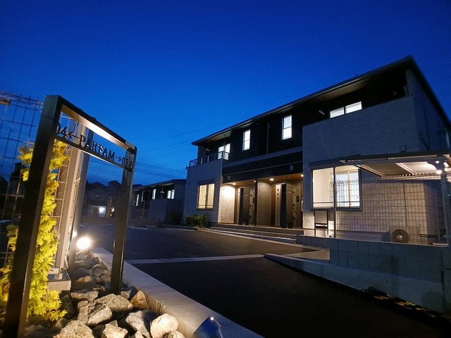 パルファン南落合０３