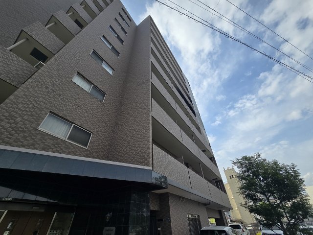 Canal Court KOBE