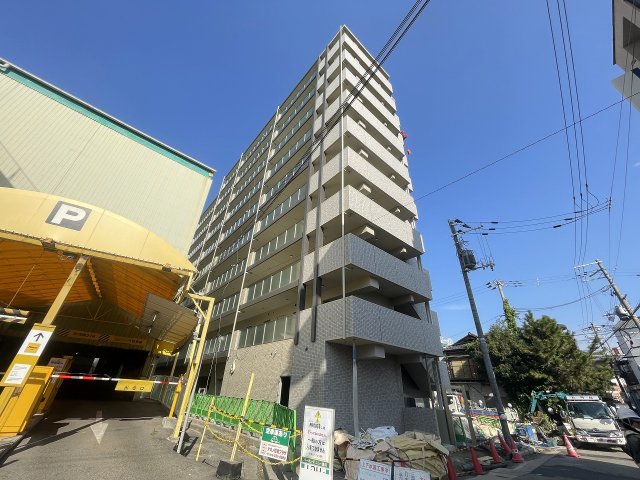レジュールアッシュ神戸湊川公園