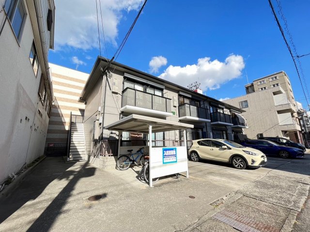 ハイツフローラ