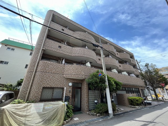 フォルティナドムス
