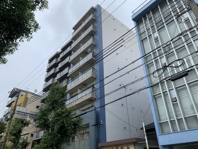 ラ・ウェゾン塚本通