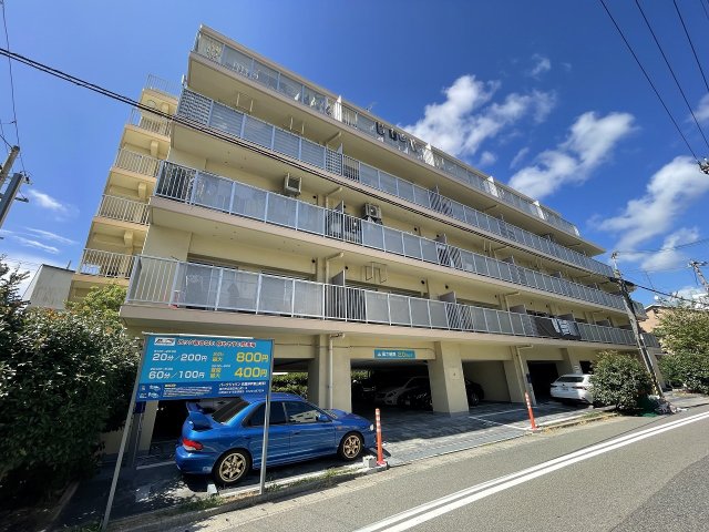 リアライズ東山