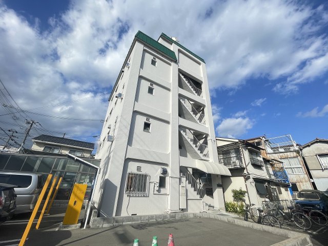 マエダマンション