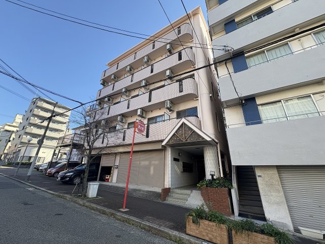 クリスタルコート下山手
