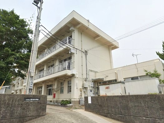 【小学校】土佐市立蓮池小学校まで1004ｍ