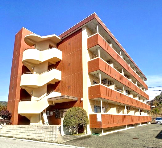 カレッジヒルズ