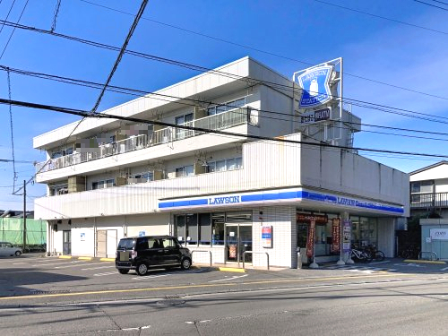 【コンビニエンスストア】ローソン 高知秦南町一丁目店まで372ｍ