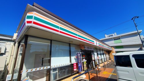 【コンビニエンスストア】セブンイレブン 高知若草町店まで341ｍ