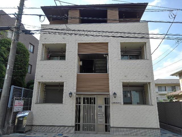 サニー・サギヌマ