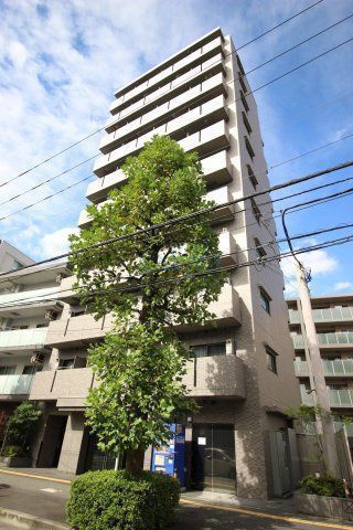 ルーブル高津の外観