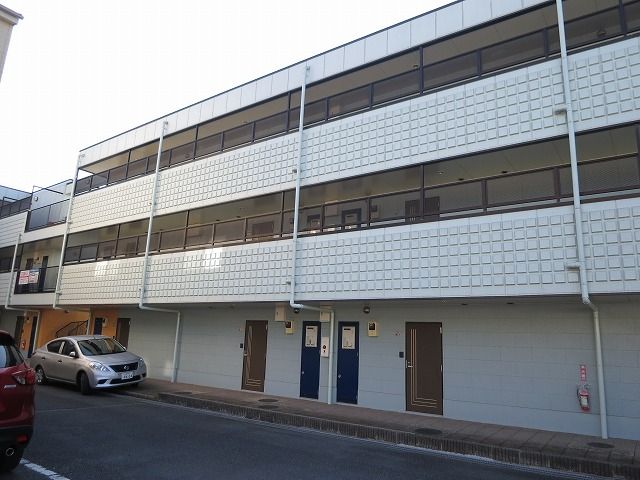 アーバンヒルズ鷺沼Ⅲの外観