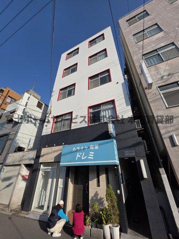 ビラ長居の外観