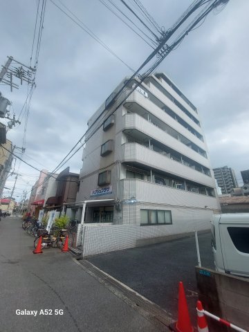 スカイハイツ中加賀屋の外観