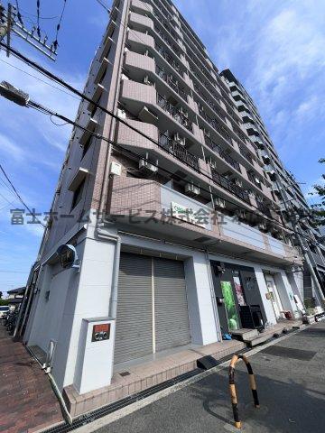 川口ハイツの外観