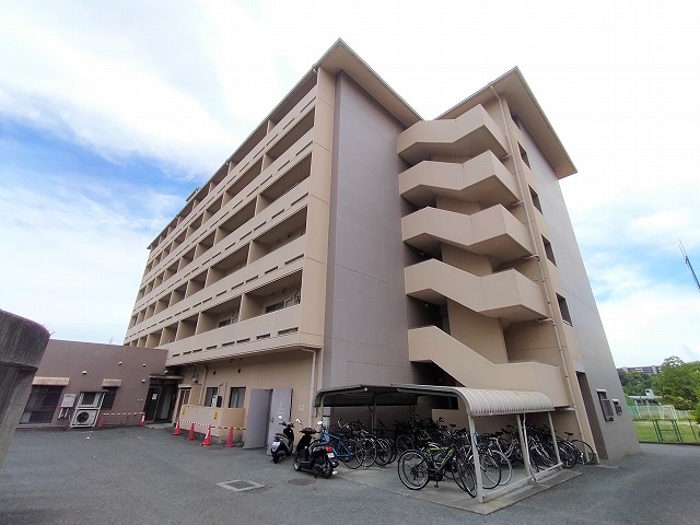 吹田市古江台５丁目の賃貸マンション