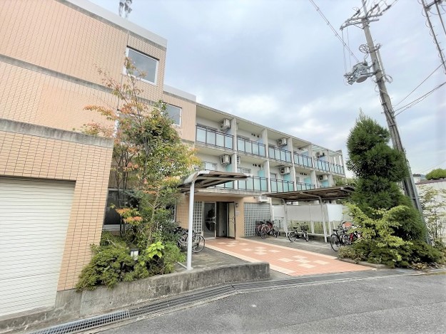 箕面市粟生間谷東５丁目の賃貸マンション