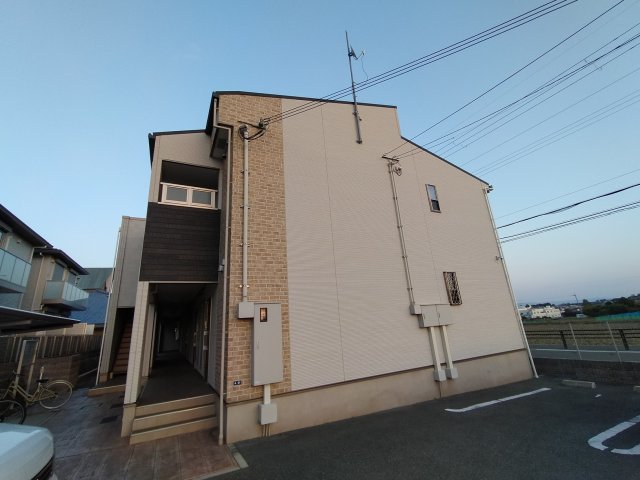 箕面市石丸２丁目の賃貸アパートの外観