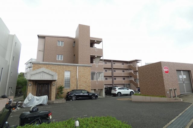 箕面市小野原東２丁目の賃貸マンションの外観