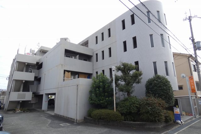 箕面市如意谷１丁目の賃貸マンションの外観