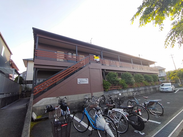 箕面市小野原東４丁目の賃貸アパートの外観