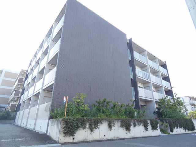 箕面市小野原西６丁目の賃貸マンションの外観