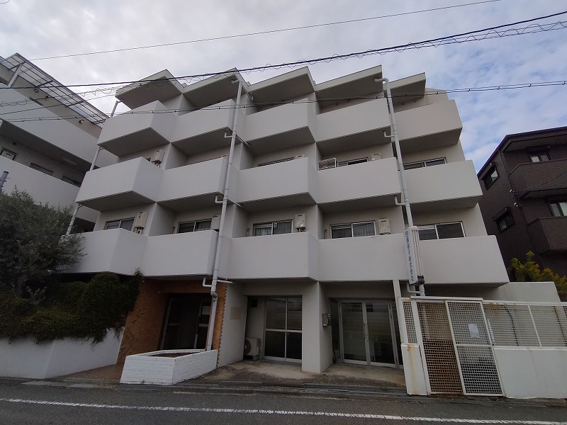 吹田市江坂町５丁目の賃貸マンション