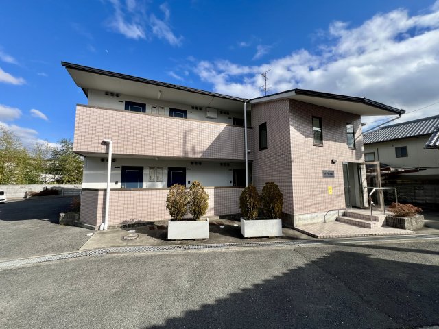 箕面市粟生間谷東５丁目の賃貸アパートの外観