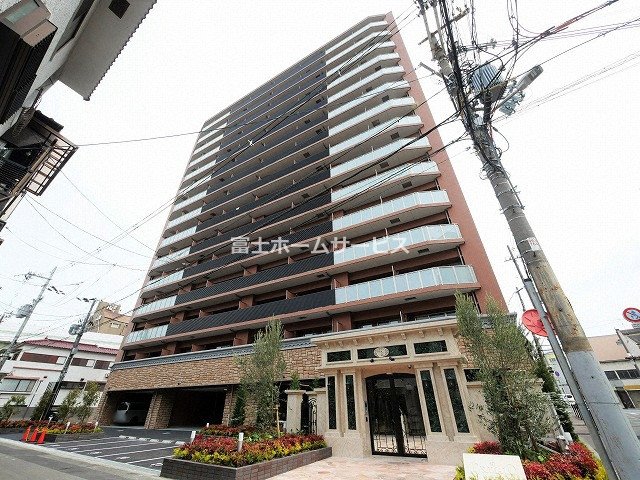 プレジオ関目