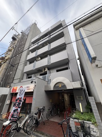 グランピア西道頓の外観