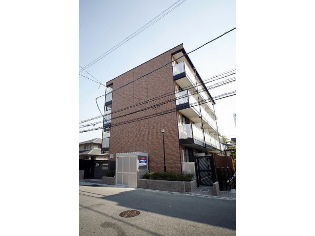 レオパレスアブリール３番館の外観