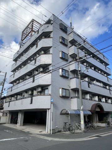 インク・エイトの外観