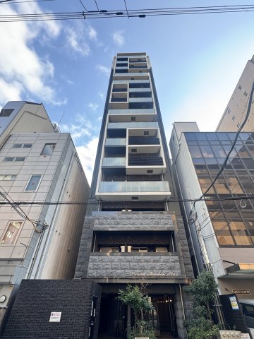 プレサンス心斎橋ニストの外観