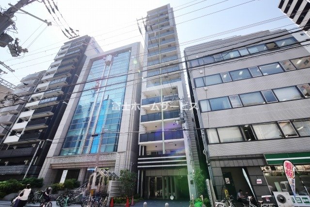 メインステージ心斎橋EASTの外観