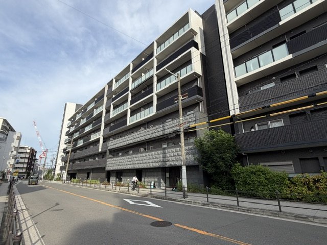 ララプレイスザ・京橋ステラの外観