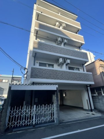 公園前ウエストハイツの外観