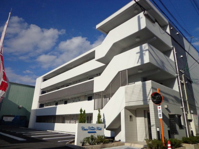カーサ　クレインフィールドの外観