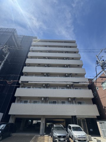 オーロラ・タワー難波