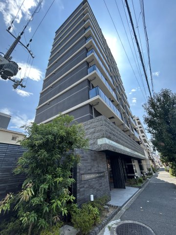 S-RESIDENCE三国WESTの外観