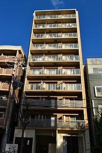 リヴィアス難波ルーチェの外観