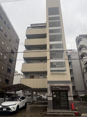 グリーンハイツ勝山 1番館の外観