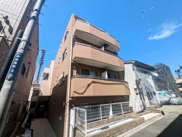 アムロゼッタ四ッ谷