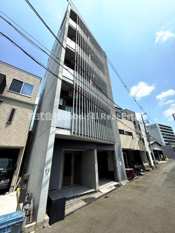 RIHITO新大阪WESTの外観